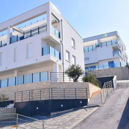Apartment Solis Okrug Gornji Trogir Ngoại thất bức ảnh